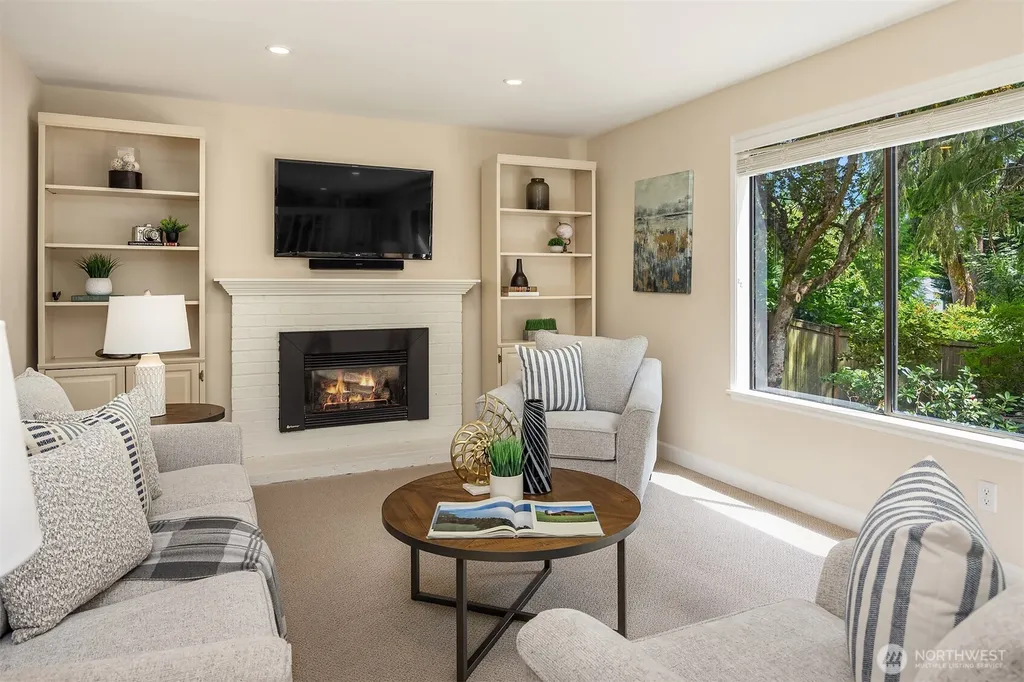 4836 158th Place SE Bellevue WA 98006