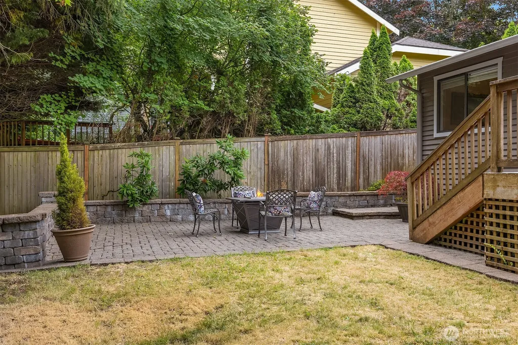 4836 158th Place SE Bellevue WA 98006
