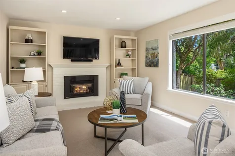 4836 158th Place SE Bellevue WA 98006
