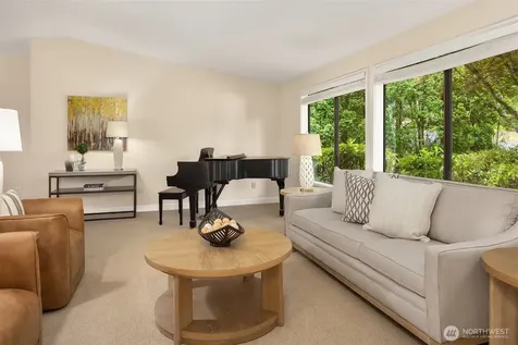 4836 158th Place SE Bellevue WA 98006