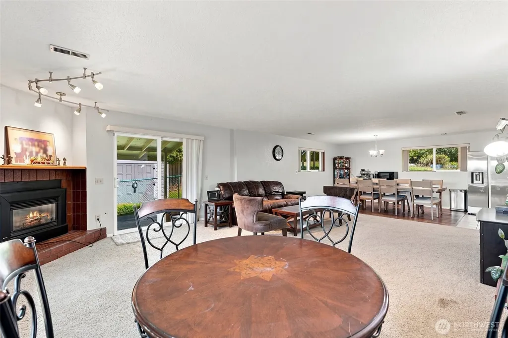 10129 63rd Place W Mukilteo WA 98275