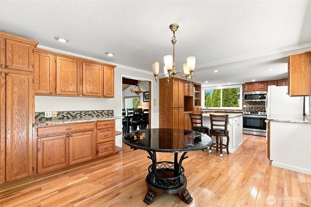 10129 63rd Place W Mukilteo WA 98275
