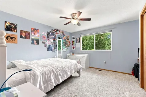 10129 63rd Place W Mukilteo WA 98275