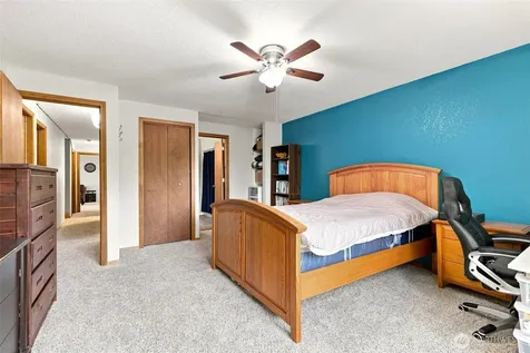 10129 63rd Place W Mukilteo WA 98275