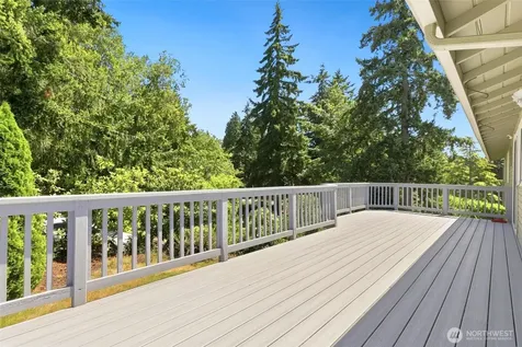 10129 63rd Place W Mukilteo WA 98275