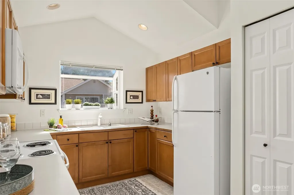 1522 196th Street SE Bothell WA 98012