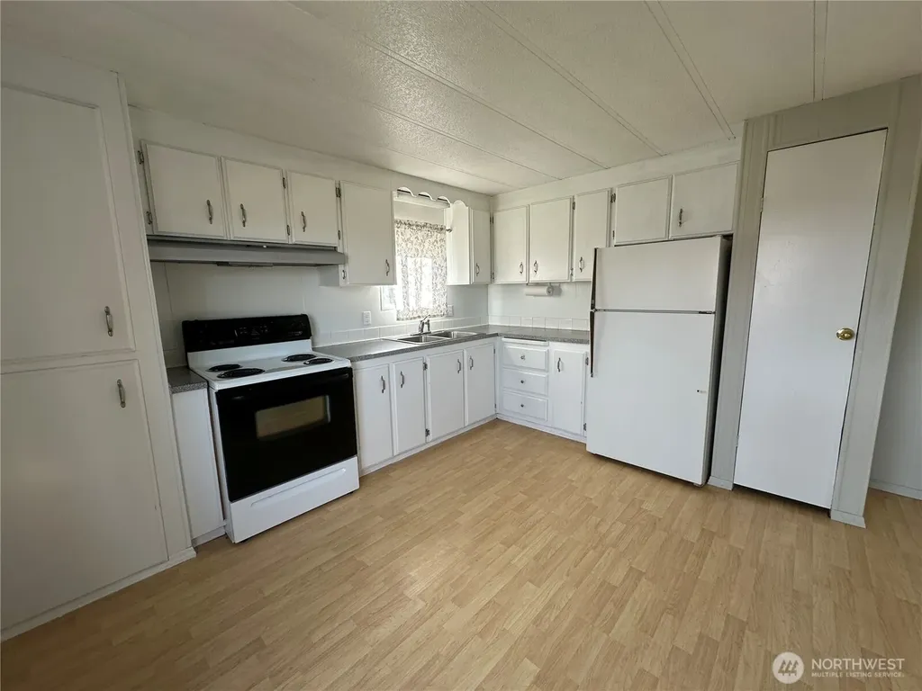 10012 Overlook Drive NW Olympia WA 98502