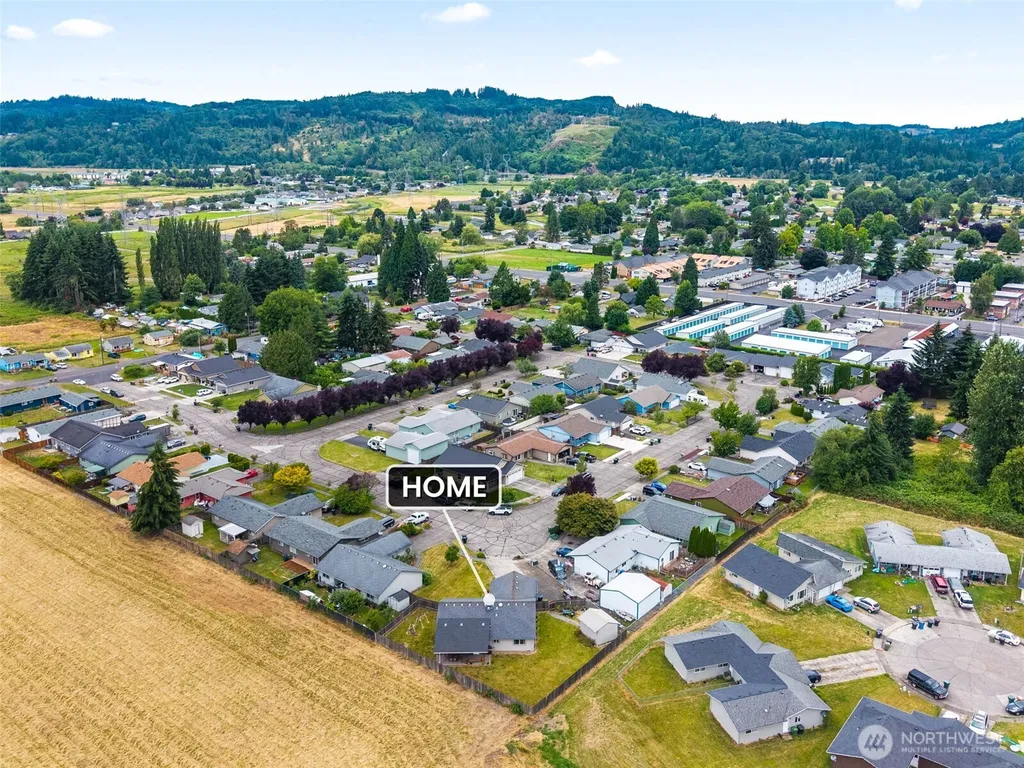142 Charles Street Longview WA 98632