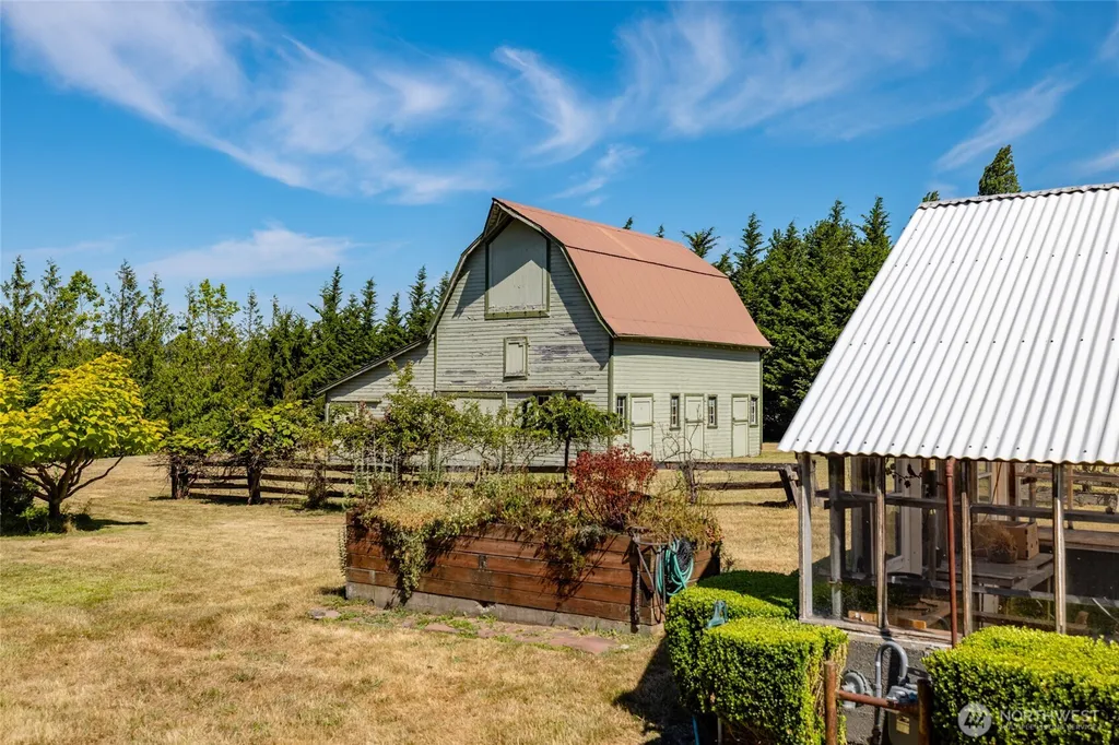 579 SE Ely Street Oak Harbor WA 98277
