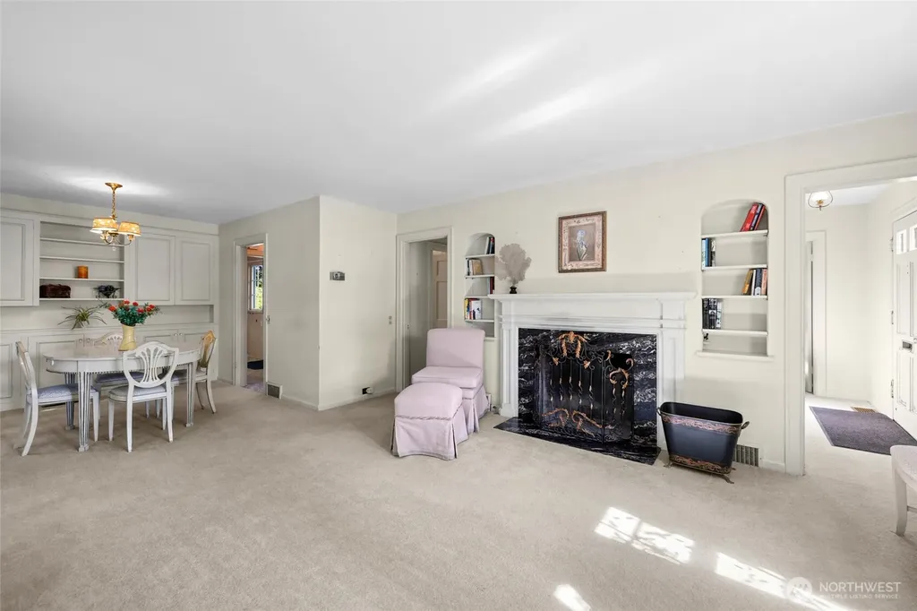 579 SE Ely Street Oak Harbor WA 98277