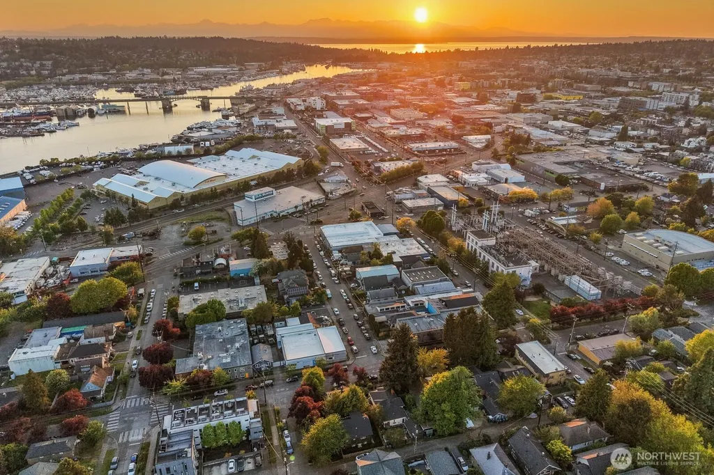 512 NW 44th Street Seattle WA 98107