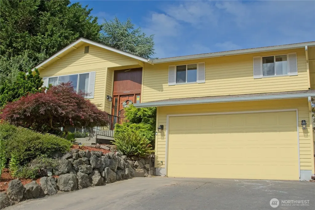6804 47th Avenue E Tacoma WA 98443