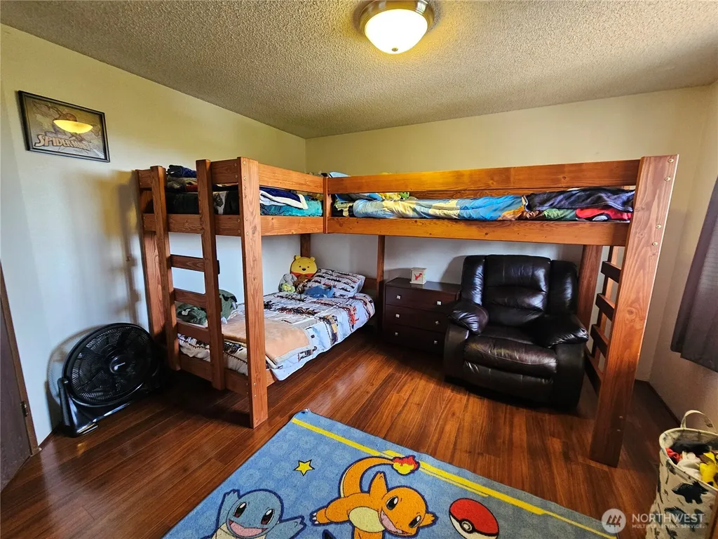 6804 47th Avenue E Tacoma WA 98443