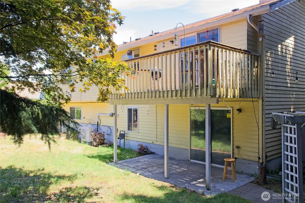 6804 47th Avenue E Tacoma WA 98443