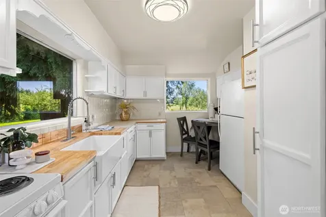 5408 71st Avenue Ct E Puyallup WA 98371