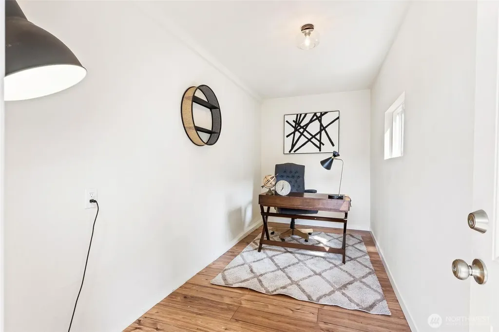 8632 45th Avenue S Seattle WA 98118