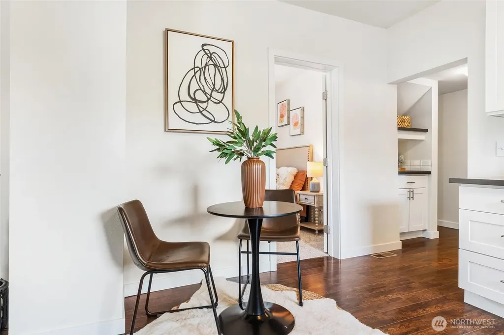 8632 45th Avenue S Seattle WA 98118
