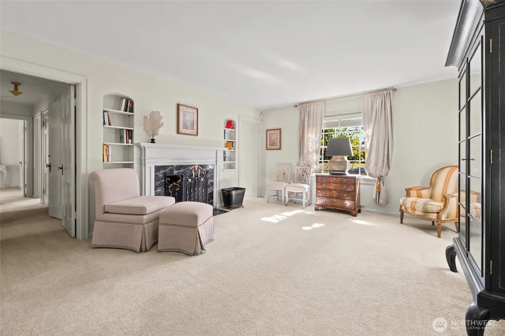 579 SE Ely Street Oak Harbor WA 98277