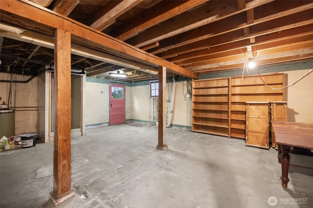579 SE Ely Street Oak Harbor WA 98277