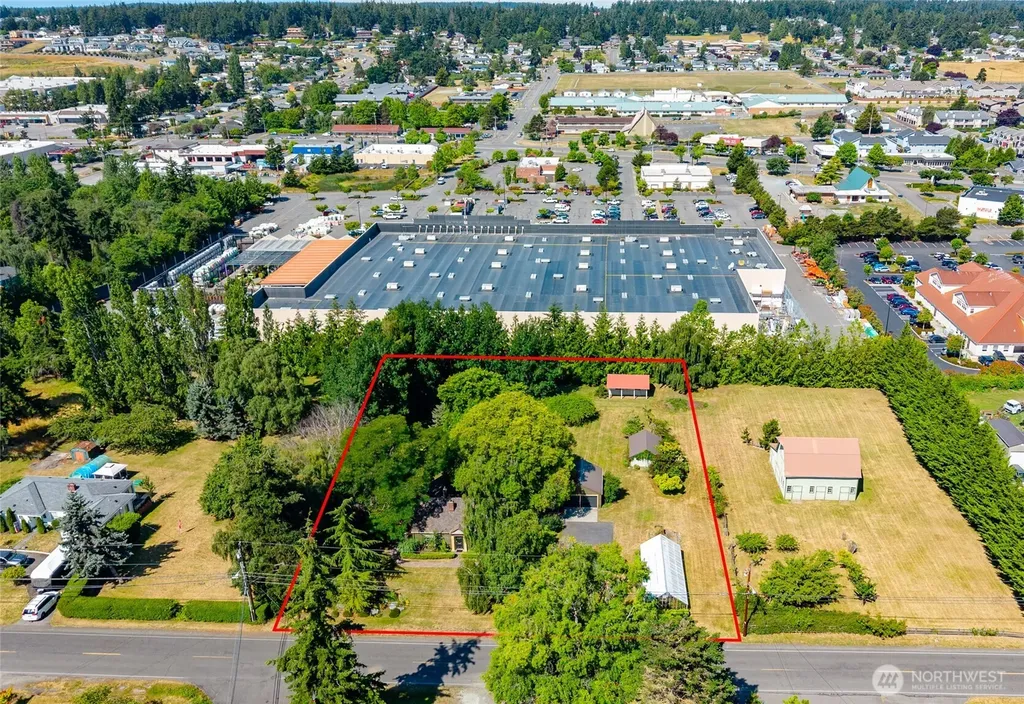 579 SE Ely Street Oak Harbor WA 98277