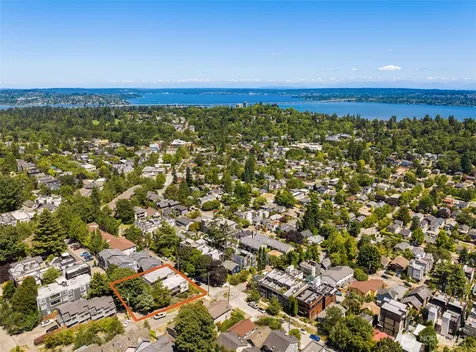 205 26th Avenue E Seattle WA 98112