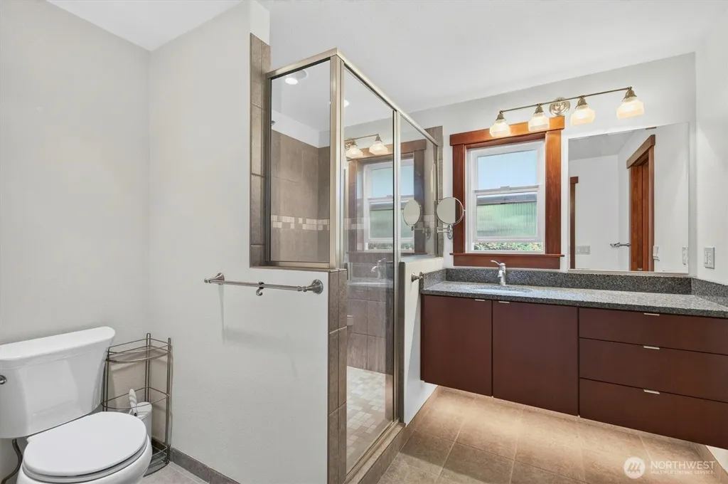 2950 Madrona Drive Longview WA 98632