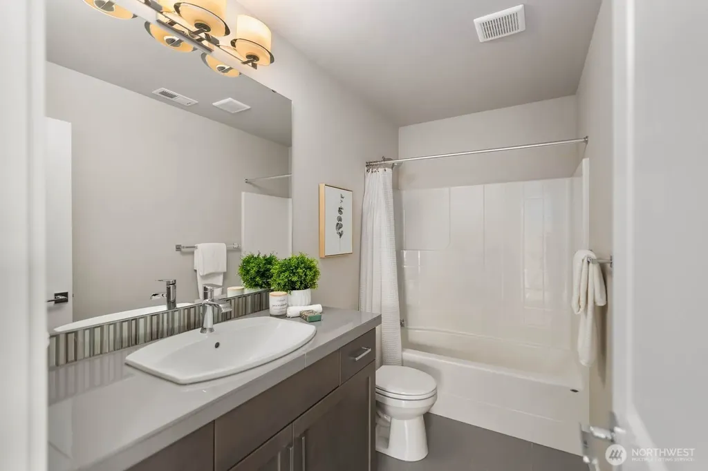 3006 124th Place SW Everett WA 98204