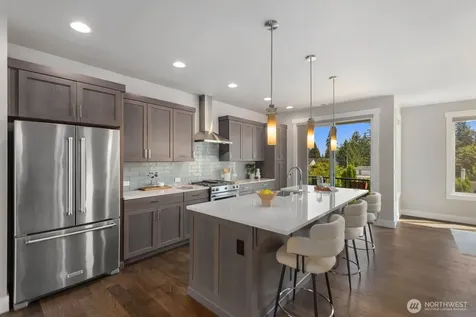 3006 124th Place SW Everett WA 98204