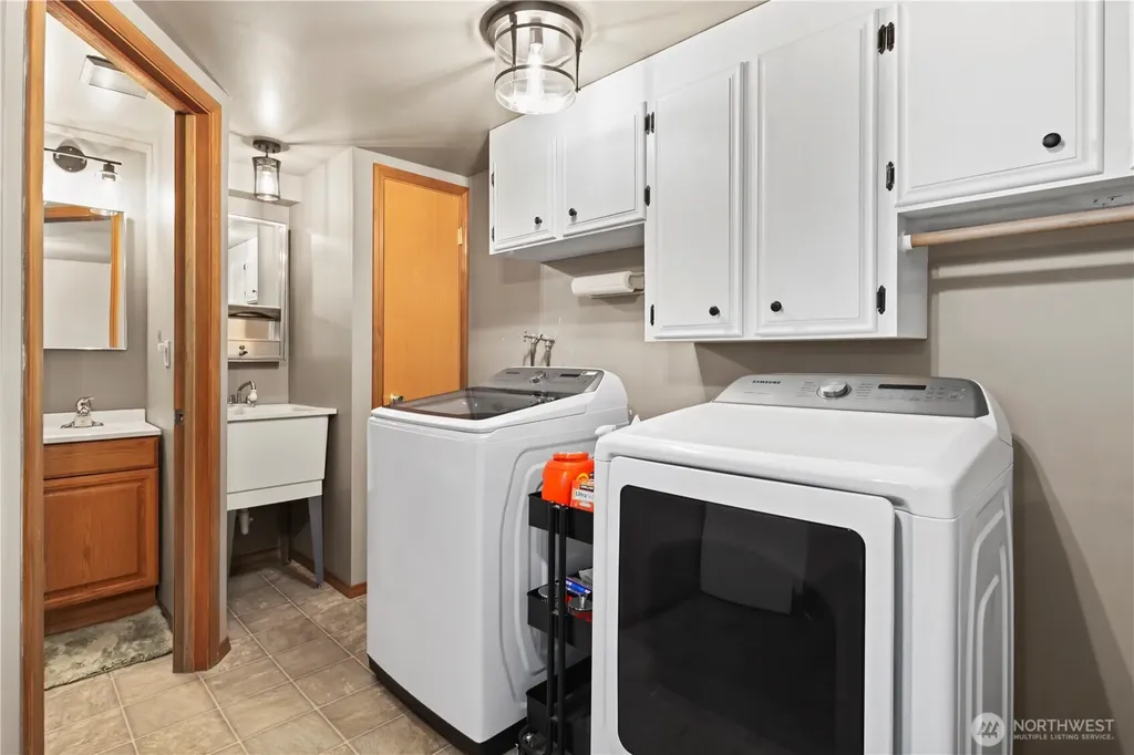 10103 27th Drive SE Everett WA 98208