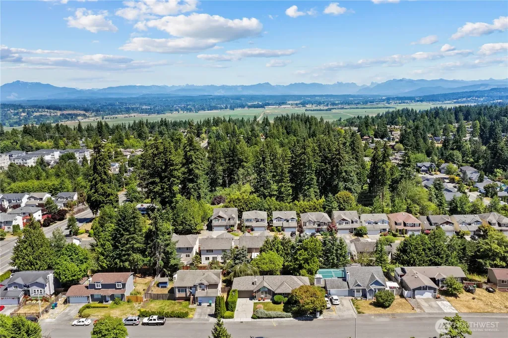 10103 27th Drive SE Everett WA 98208