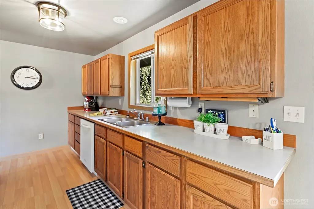 10103 27th Drive SE Everett WA 98208
