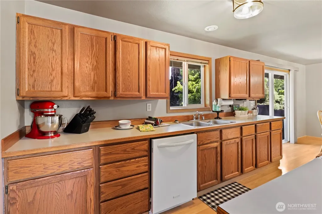 10103 27th Drive SE Everett WA 98208