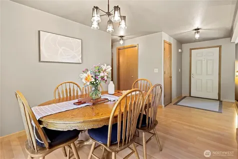 10103 27th Drive SE Everett WA 98208