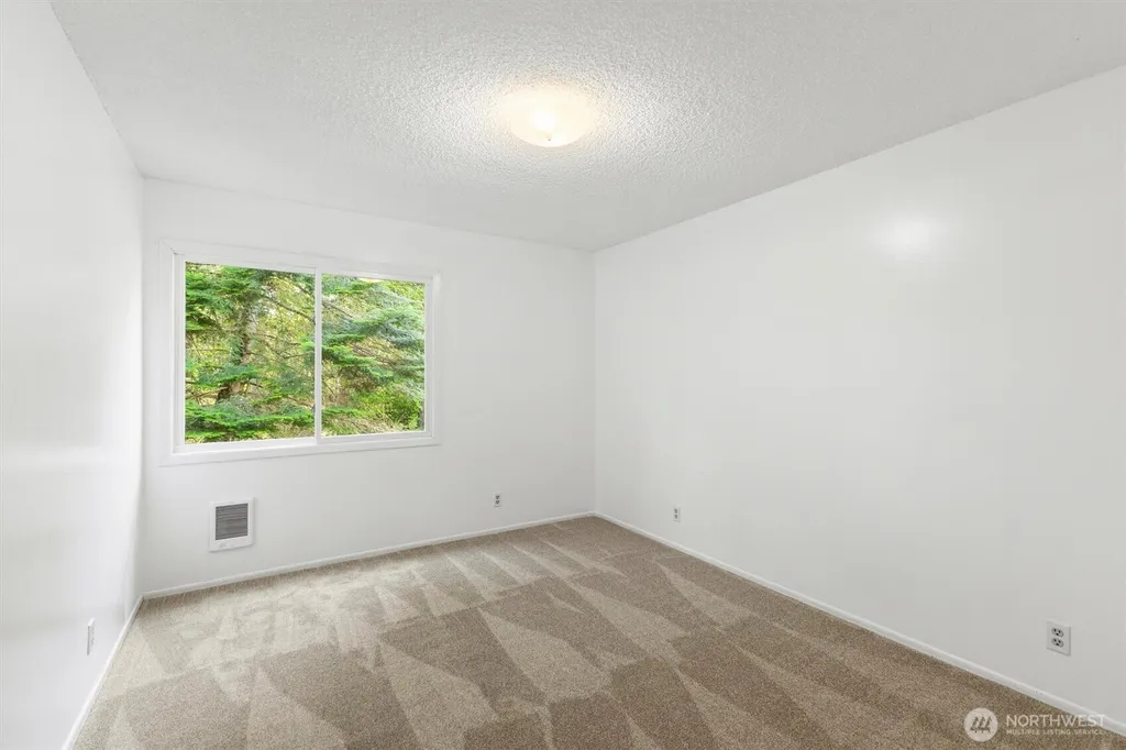 5810 Mission Road Bellingham WA 98226