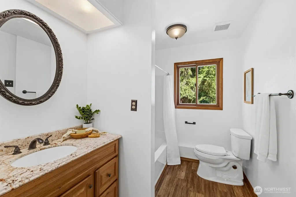 5810 Mission Road Bellingham WA 98226