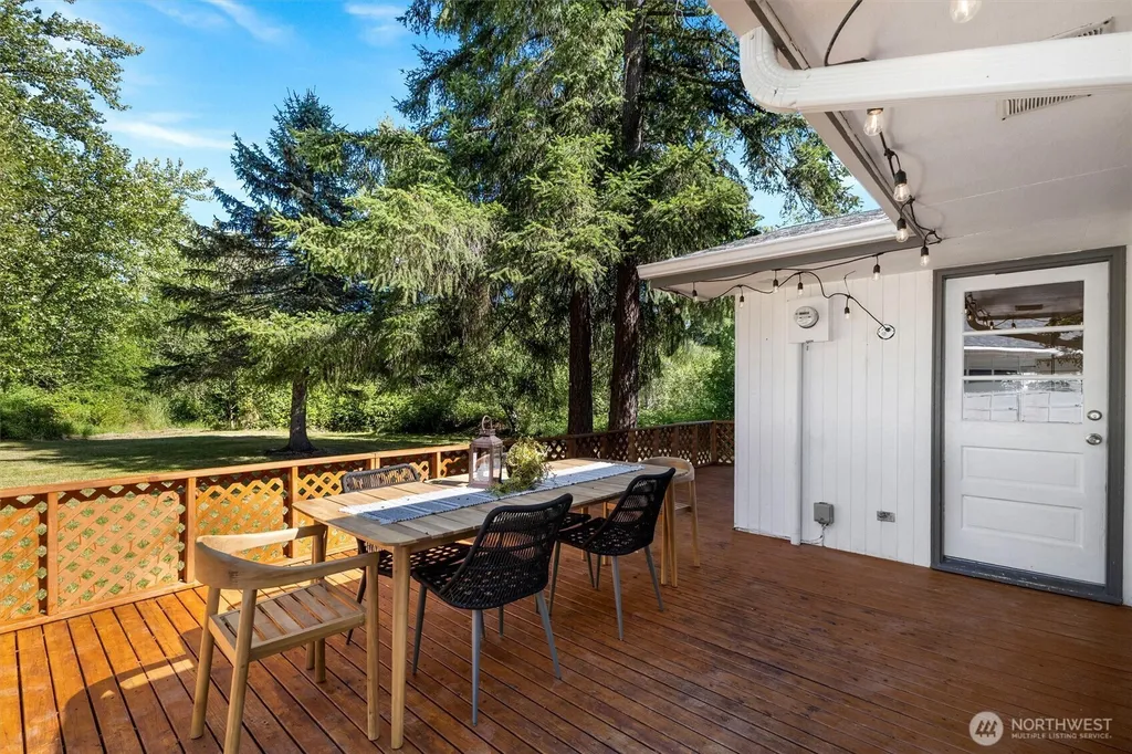 5810 Mission Road Bellingham WA 98226
