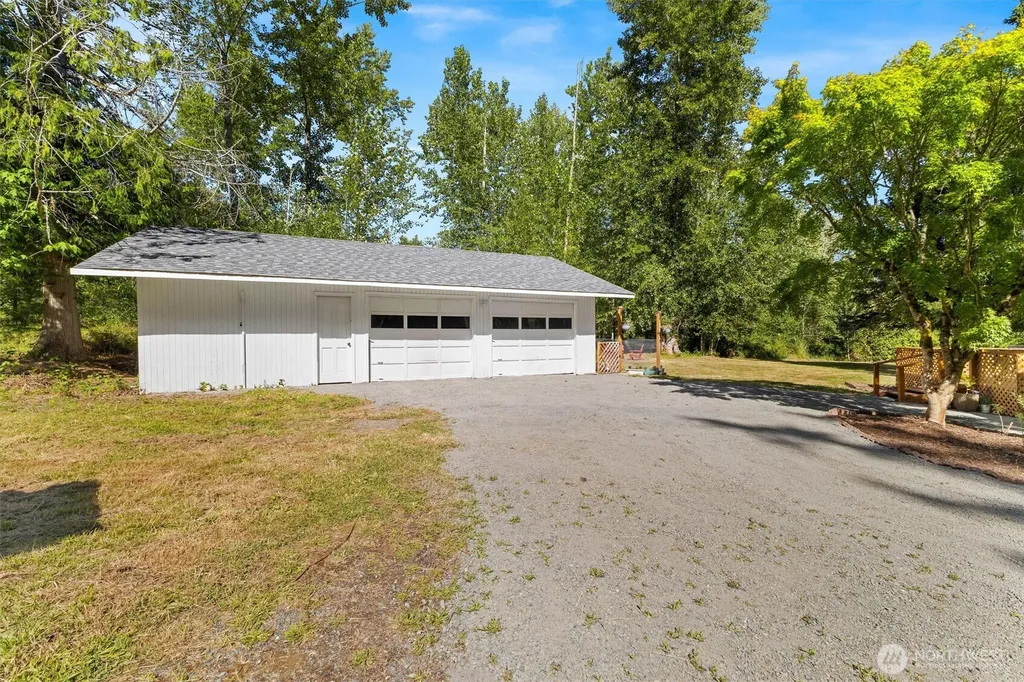 5810 Mission Road Bellingham WA 98226