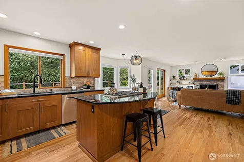1051 Laforest Drive SE North Bend WA 98045