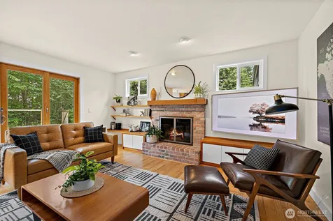 1051 Laforest Drive SE North Bend WA 98045