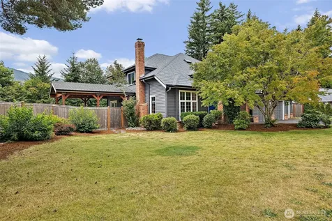 1051 Laforest Drive SE North Bend WA 98045