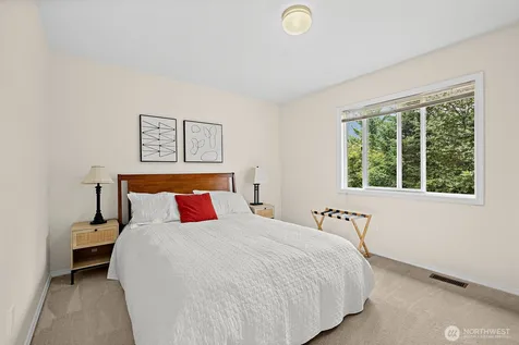 1051 Laforest Drive SE North Bend WA 98045
