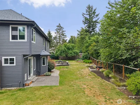 1051 Laforest Drive SE North Bend WA 98045