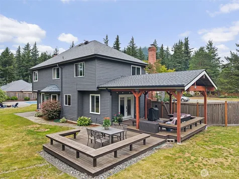1051 Laforest Drive SE North Bend WA 98045