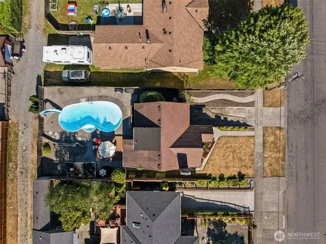 4817 N 22nd Street Tacoma WA 98406
