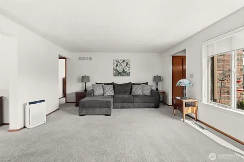 4817 N 22nd Street Tacoma WA 98406