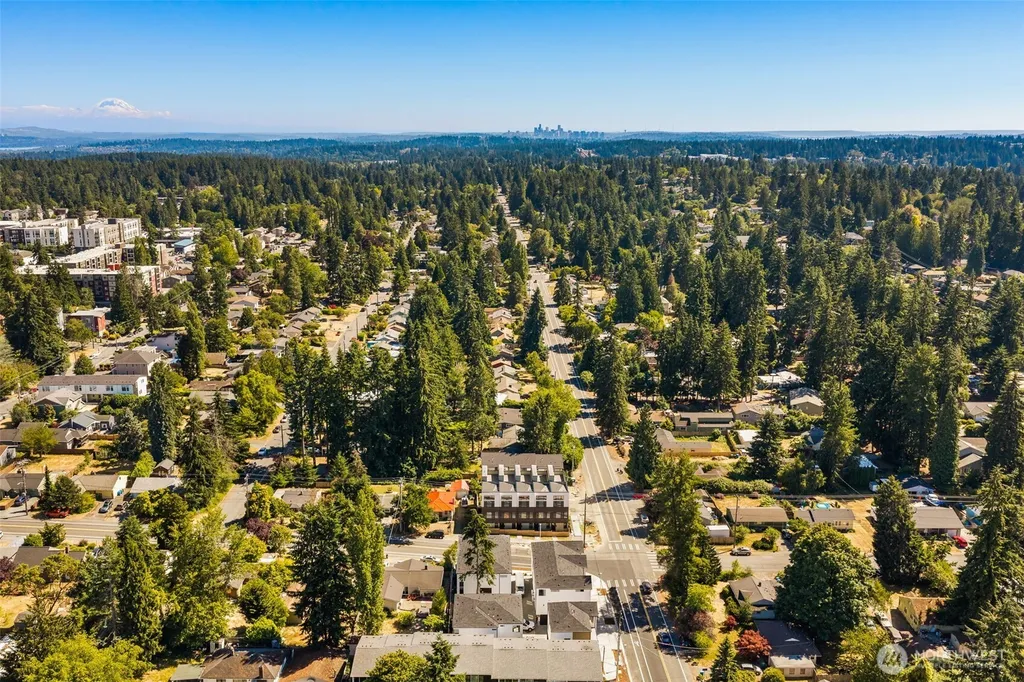 18002 10th Avenue NE Shoreline WA 98155