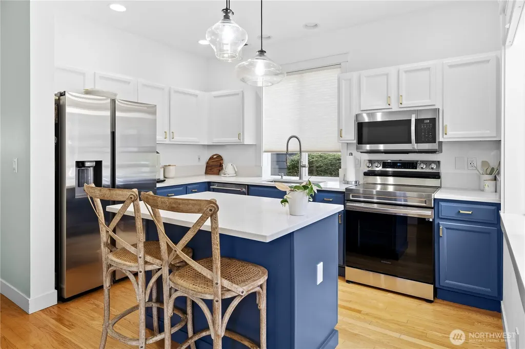 34743 SE Ridge Street Snoqualmie WA 98065
