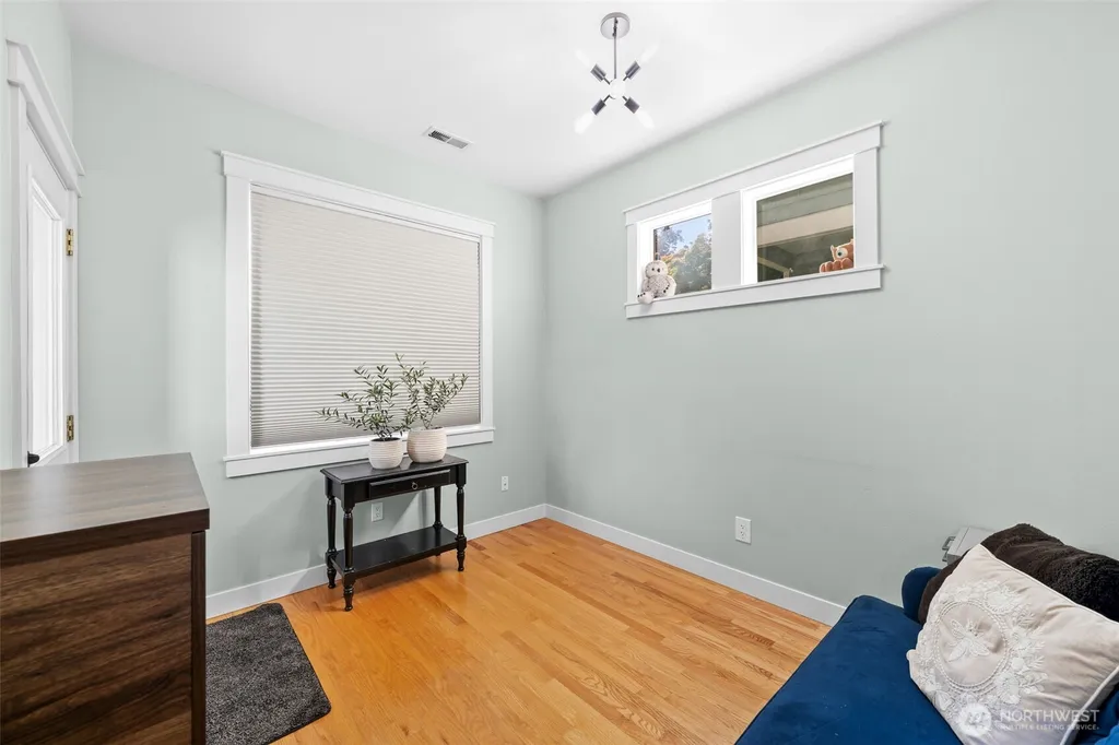 34743 SE Ridge Street Snoqualmie WA 98065