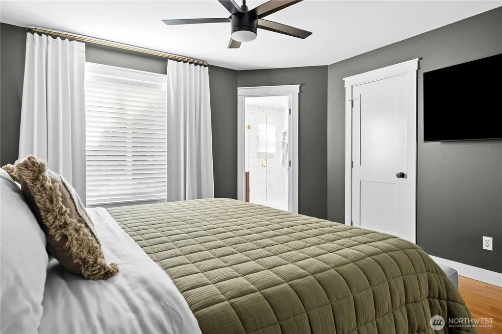 34743 SE Ridge Street Snoqualmie WA 98065