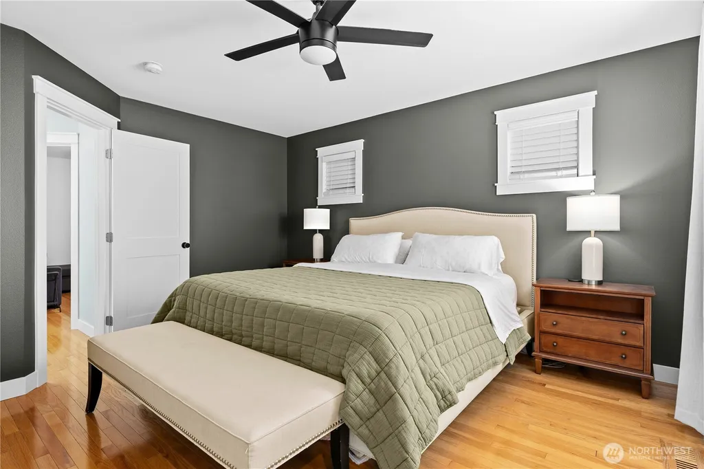 34743 SE Ridge Street Snoqualmie WA 98065